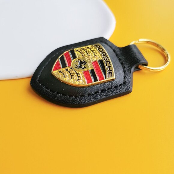 Porsche Luxury Black Leather Keychain Classic Style Premium Gift - Picture 3 of 3
